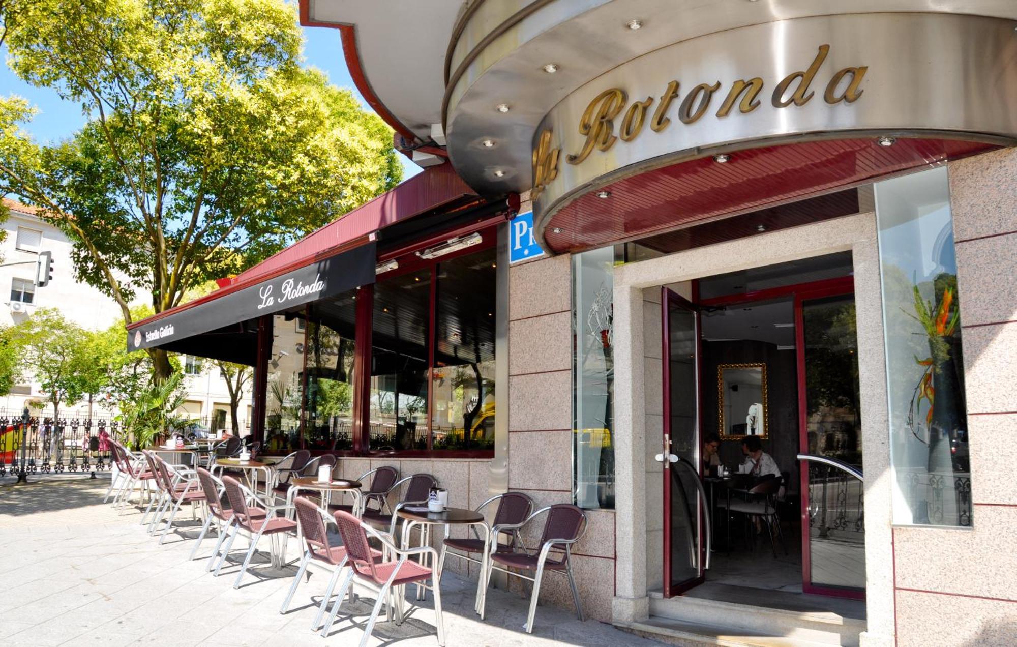 Hostal La Rotonda Ourense Exteriör bild